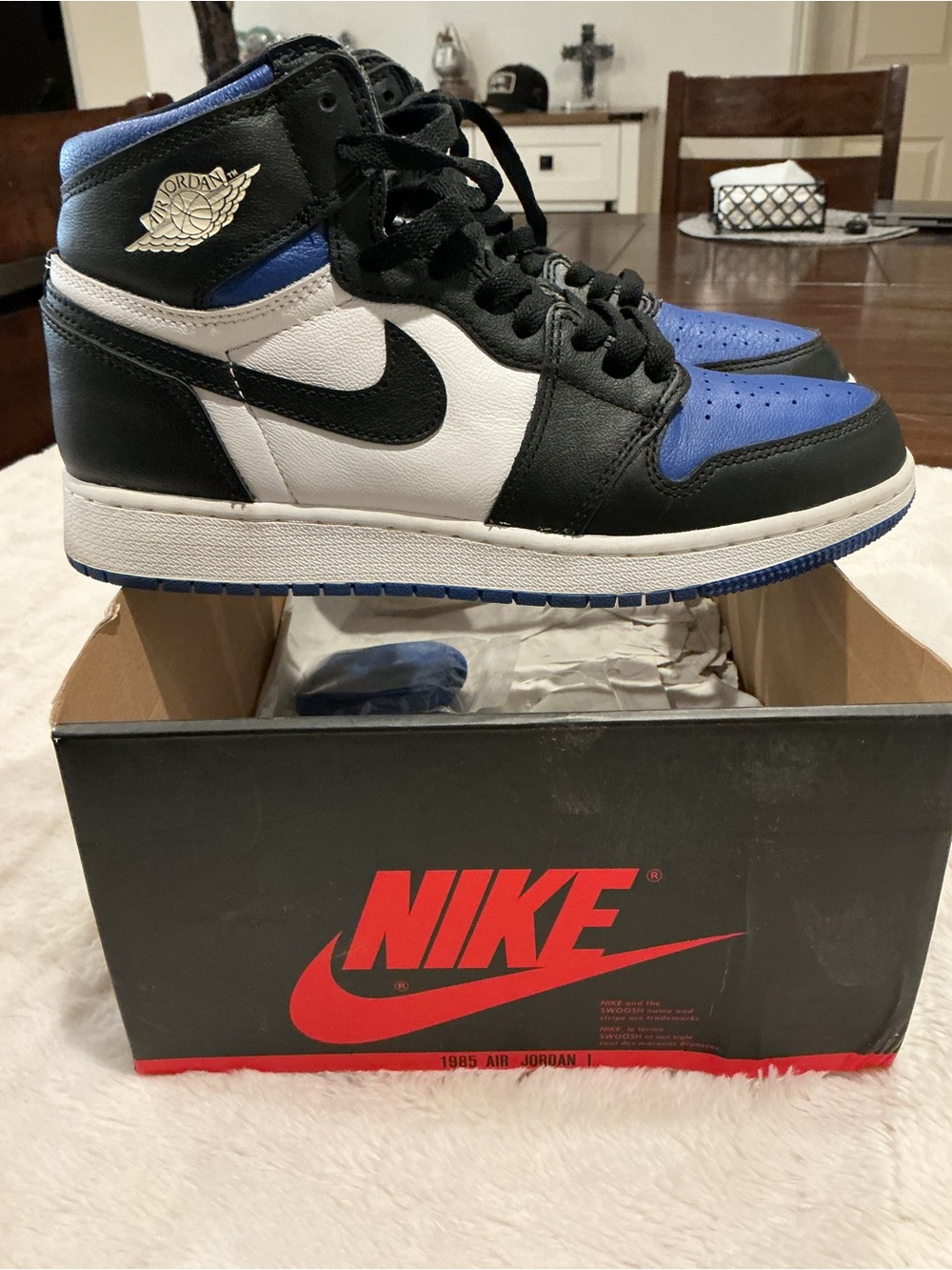 Nike Air Jordan 1 Retro High OG Royal Toe GS Size 5.5Y Black Blue White w/ Box - Picture 7 of 8